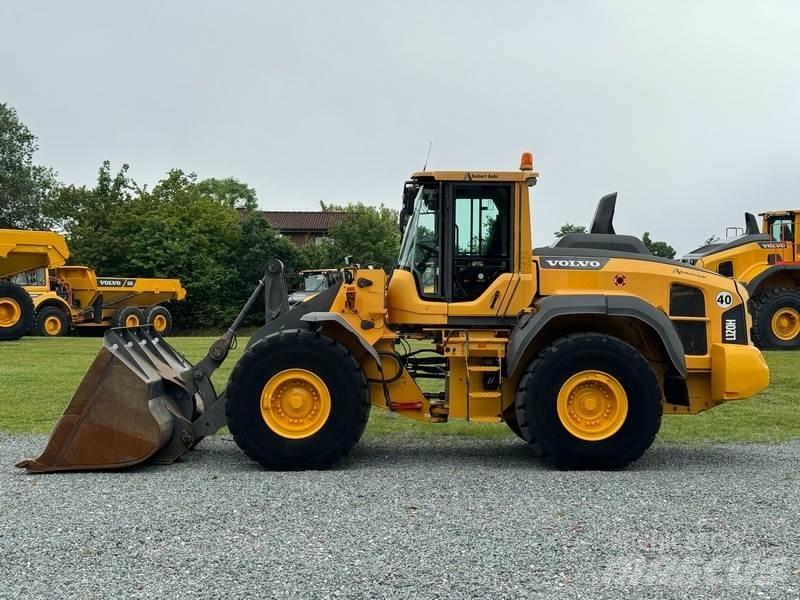 Volvo L 120 H Фронтальные погрузчики