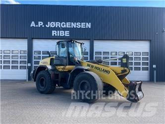 New Holland W 190 Фронтальные погрузчики