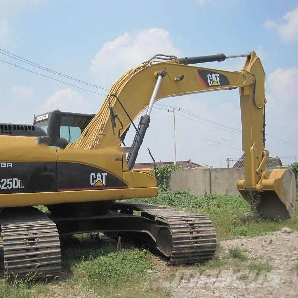 CAT 325DL Гусеничные экскаваторы