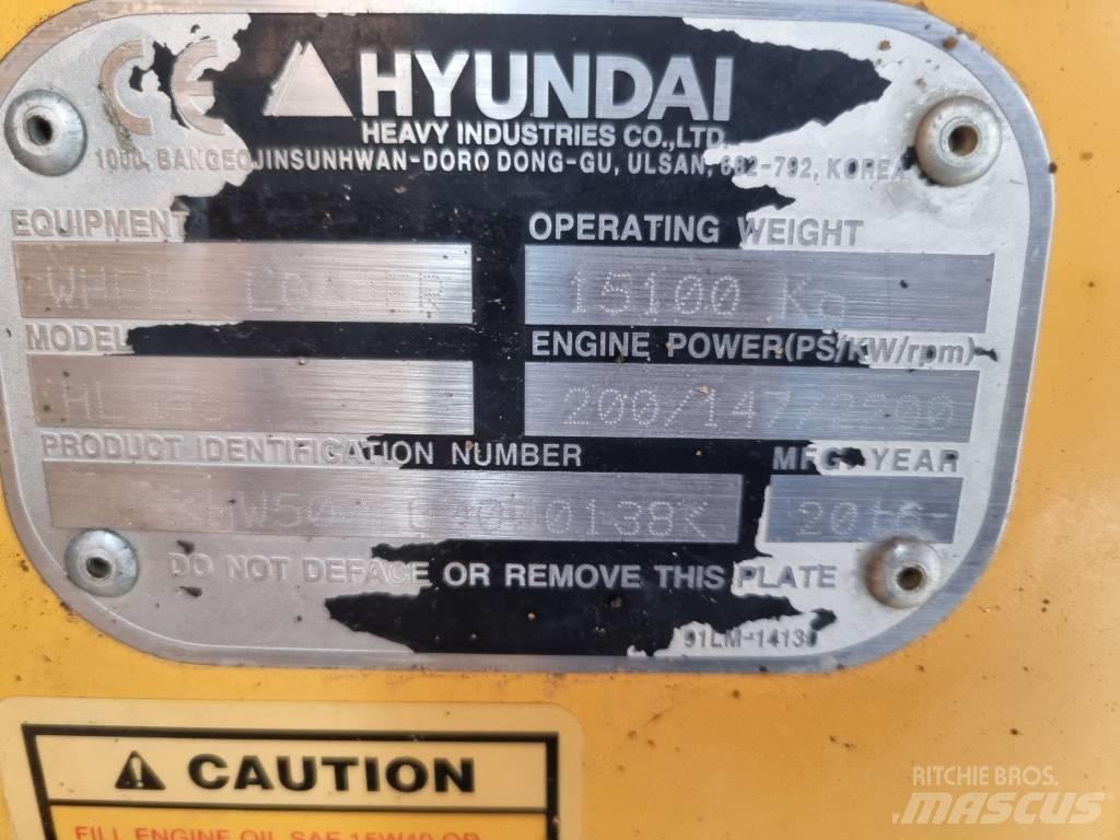 Hyundai HL 955 A Фронтальные погрузчики