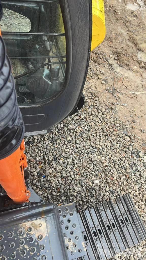 Hitachi ZX120 Гусеничные экскаваторы