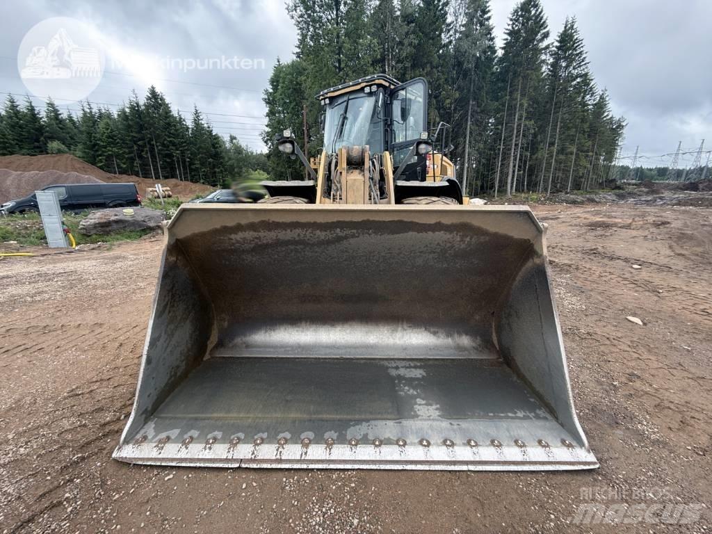 CAT 950 M Фронтальные погрузчики