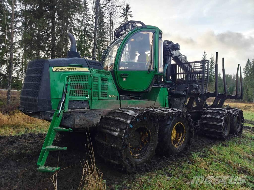 John Deere 1210 G Форвардеры