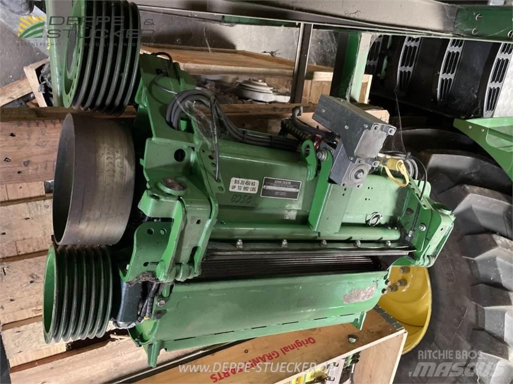 John Deere 8500i Прицепные кормоуборочные комбайны