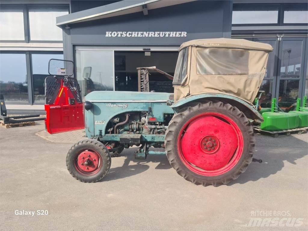 Hanomag R 324 SA Трактора
