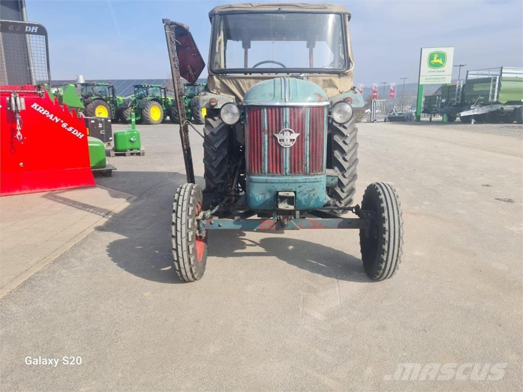 Hanomag R 324 SA Трактора