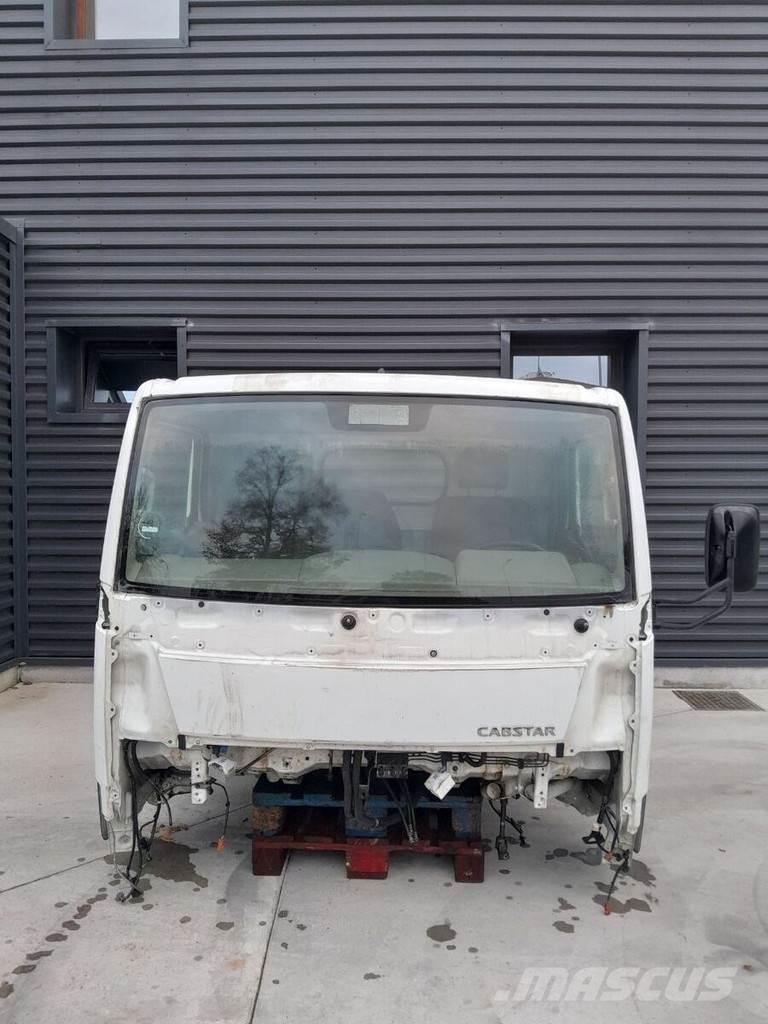 Nissan Cabstar Кабины