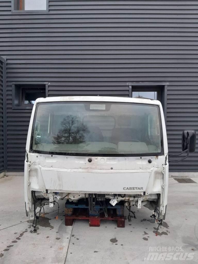 Nissan Cabstar Кабины