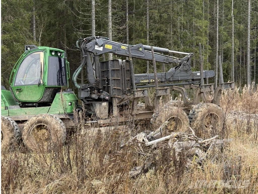 John Deere 1510 E Форвардеры