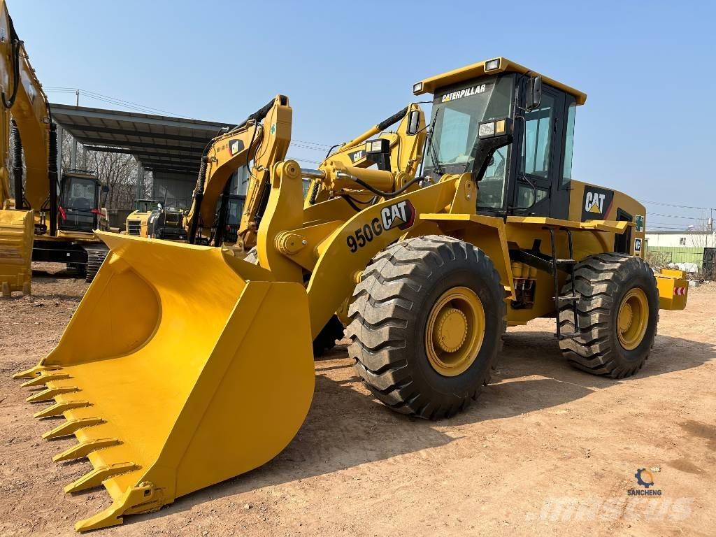 CAT 950G Фронтальные погрузчики
