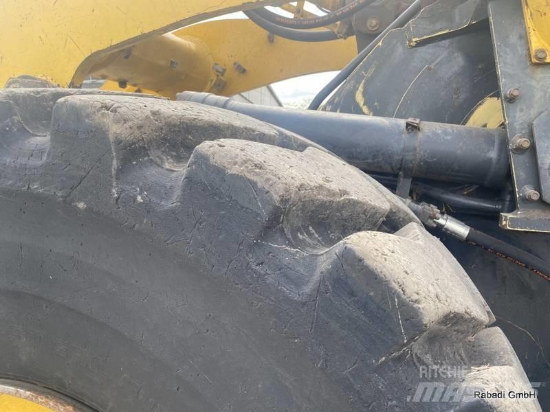 Komatsu WA 470-6 Фронтальные погрузчики