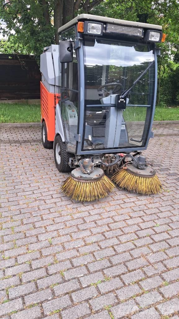 Hako Citymaster 300 Вакуумные уборочные машины