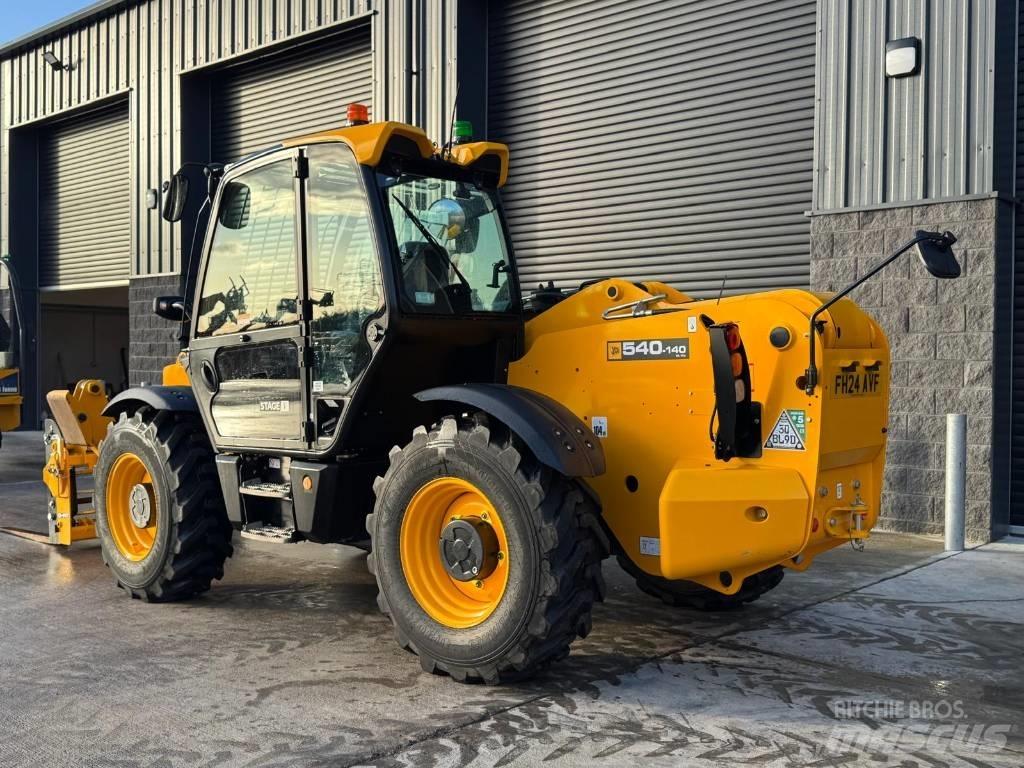 JCB 540-140 Телескопические погрузчики