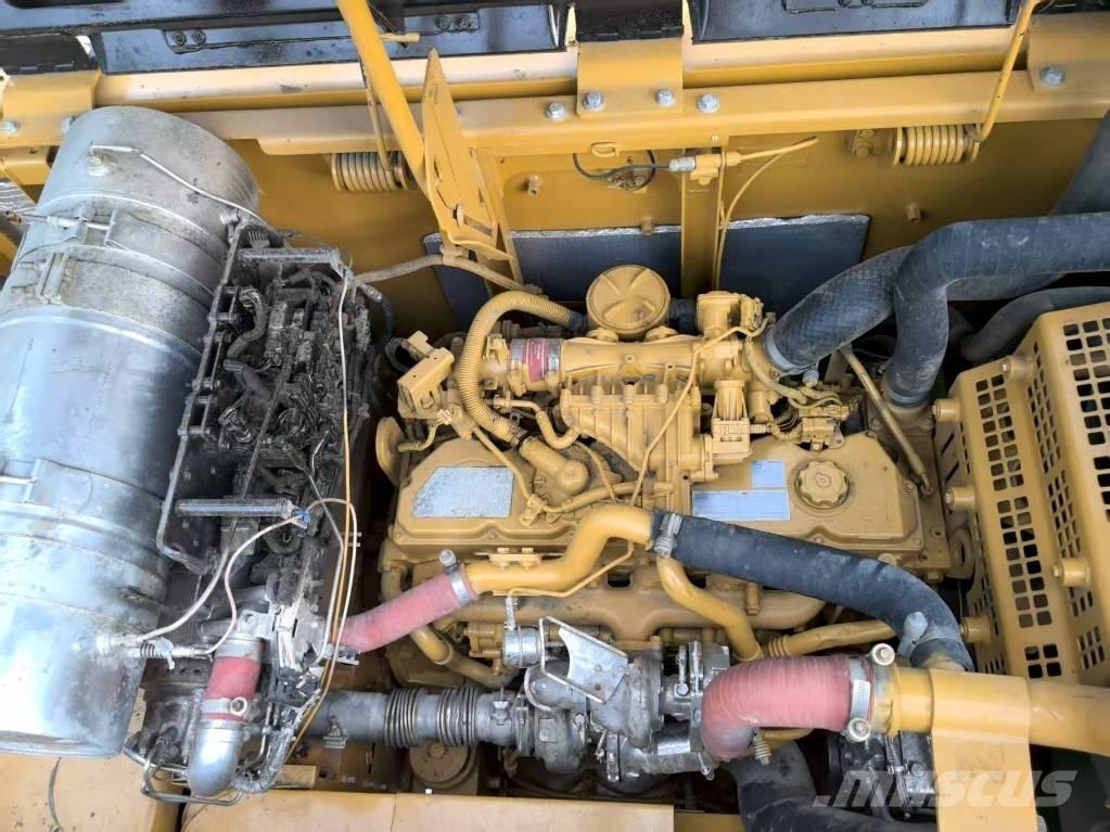 CAT 329 E Гусеничные экскаваторы