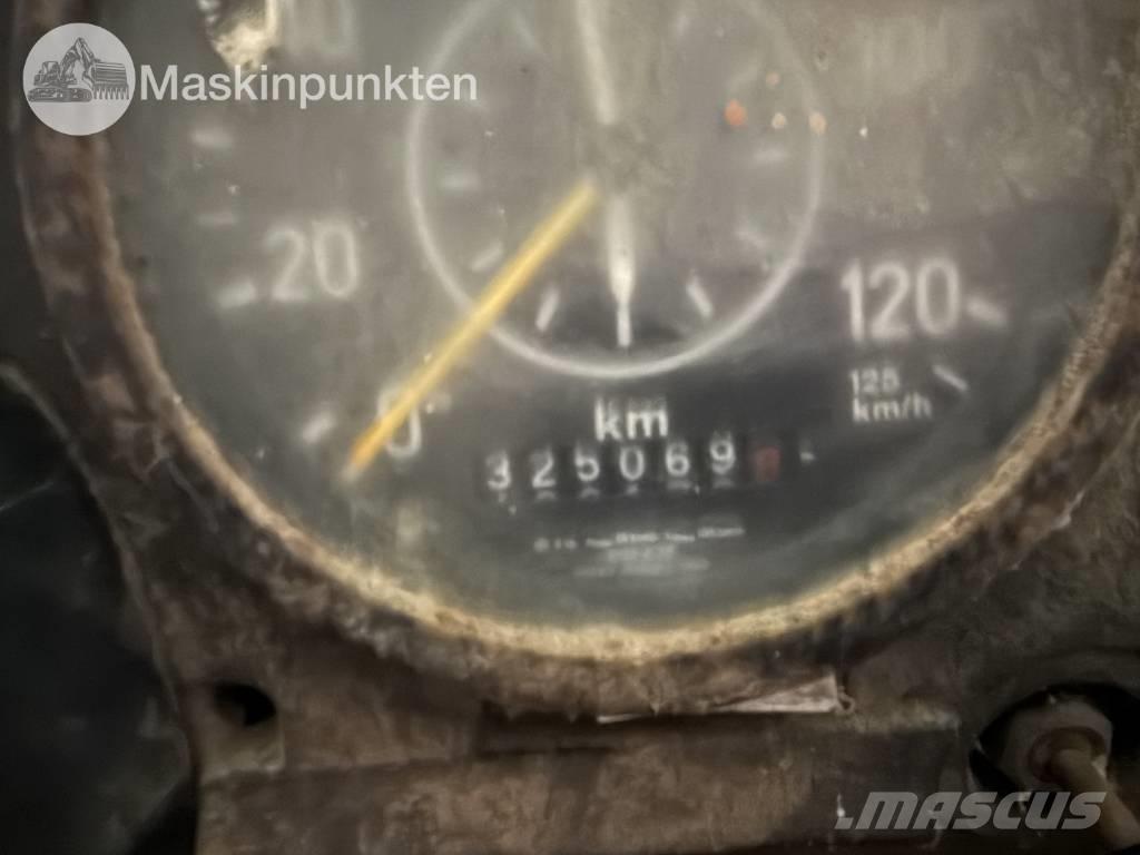 Scania LS 76 kranbil Автомобильные краны