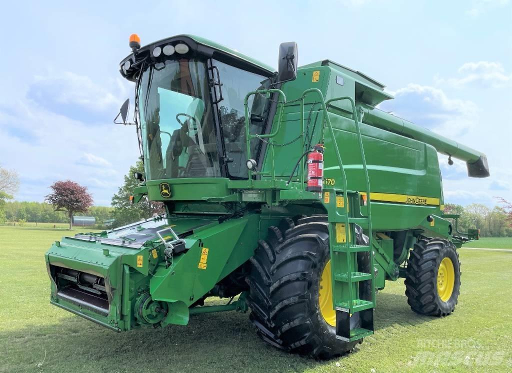 John Deere T670 Зерноуборочные комбайны