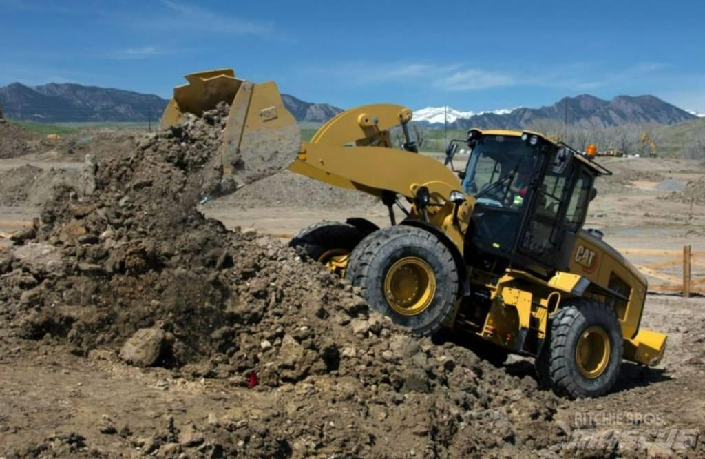 CAT 938 UTHYRES Фронтальные погрузчики
