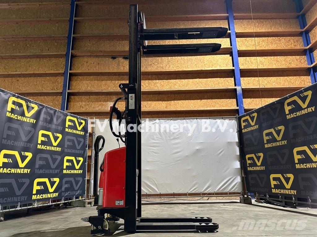 Schefer EHS25 Ручные штабелёры