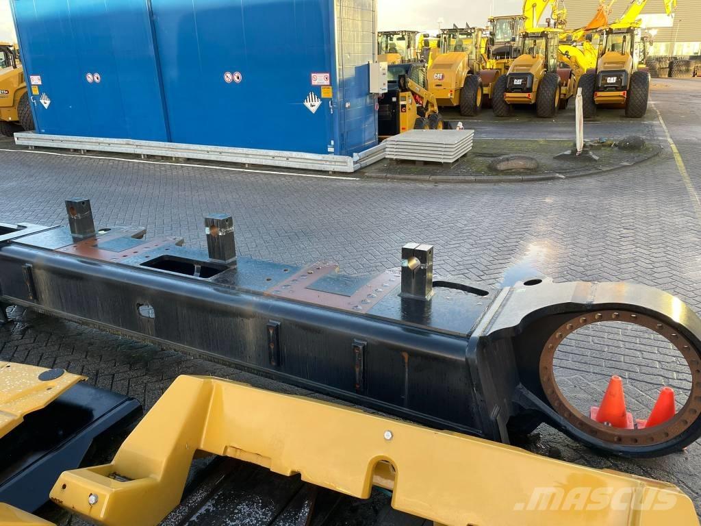 CAT 390 F L Ходовая часть и подвеска