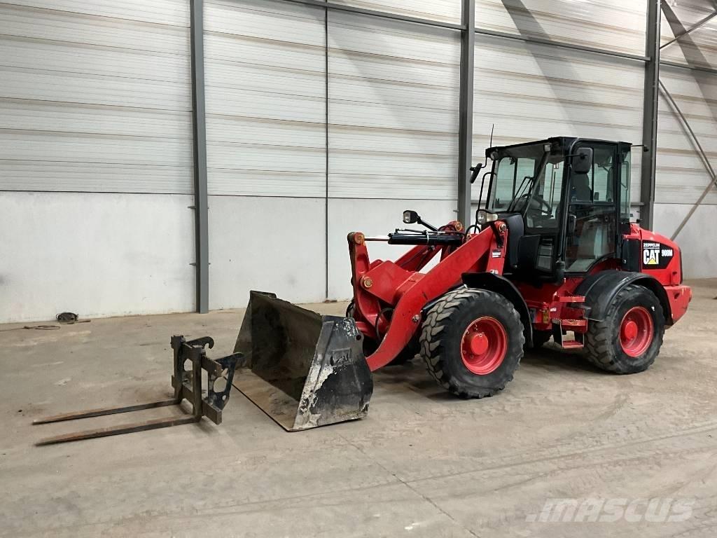 CAT 908 M Фронтальные погрузчики