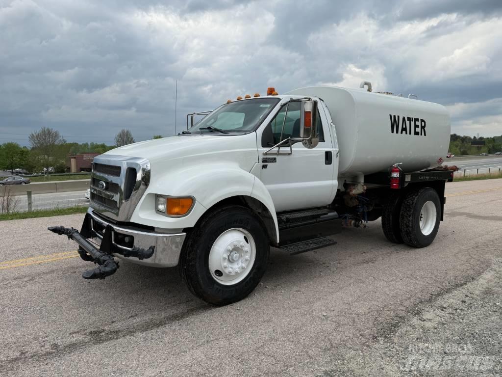 Ford F 650 Поливочные машины