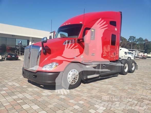 Kenworth T680 Седельные тягачи