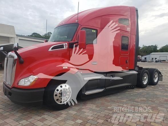 Kenworth T680 Седельные тягачи