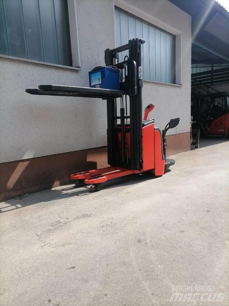 Linde L16i-AP-372 Самоходные электрические тележки