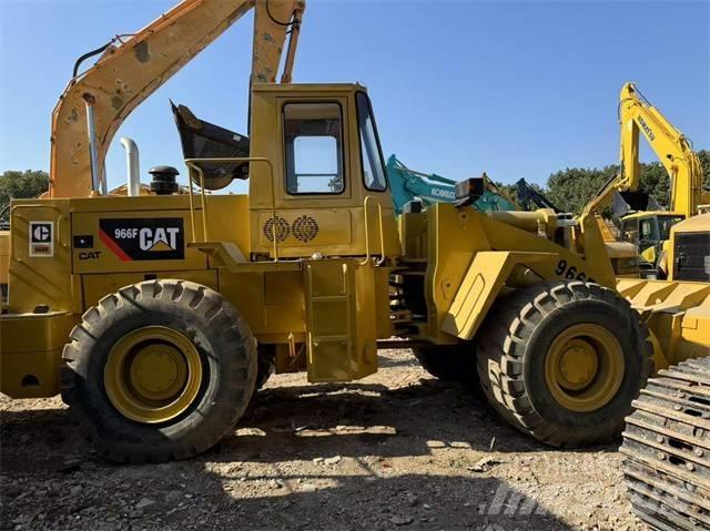 CAT 966 F Фронтальные погрузчики