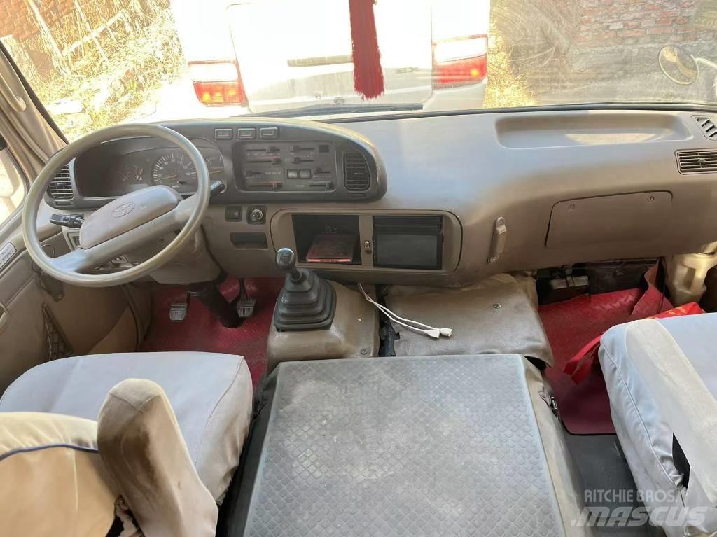 Toyota Coaster Междугородные автобусы
