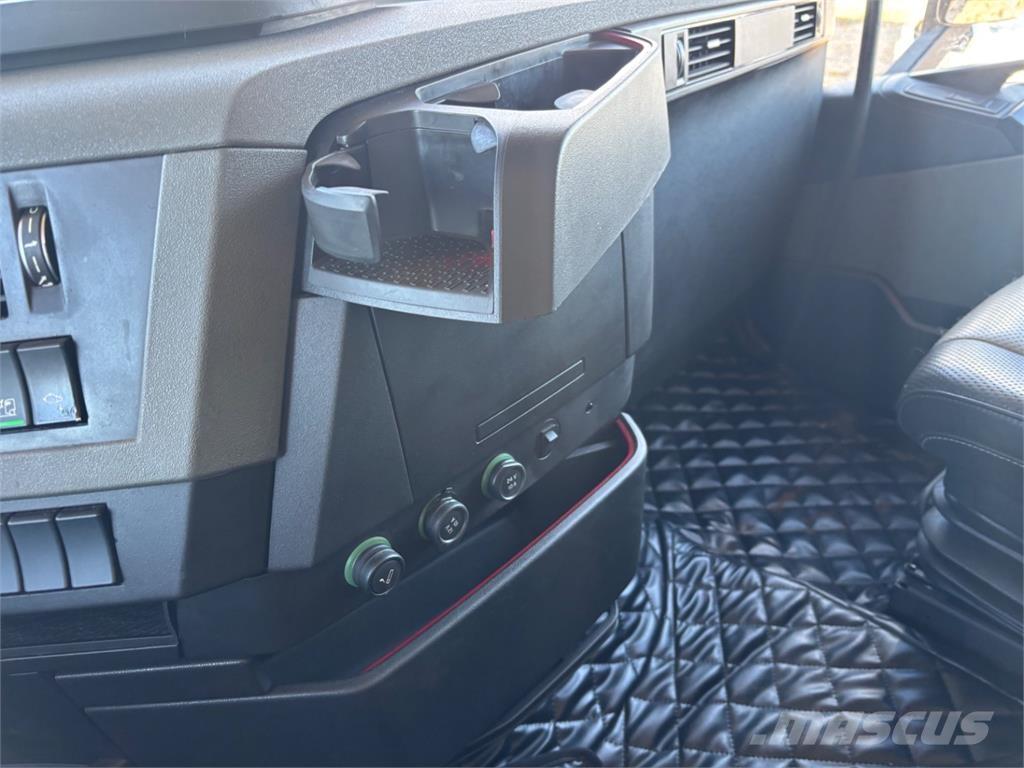 Volvo FH 540 6X4 Седельные тягачи