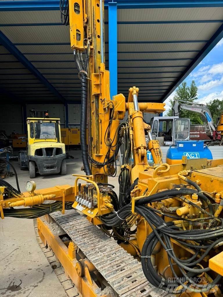 Klemm KR 805 DS Гусеничные буровые установки