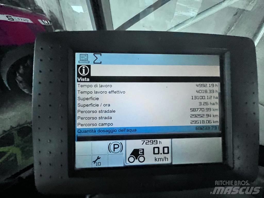 CLAAS Jaguar 960 Самоходные кормоуборочные комбайны