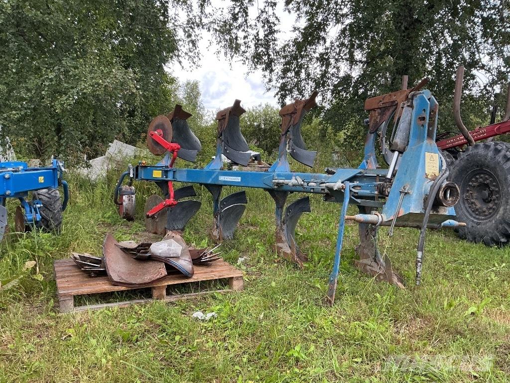 Agrolux FFK 497 Оборотные плуги