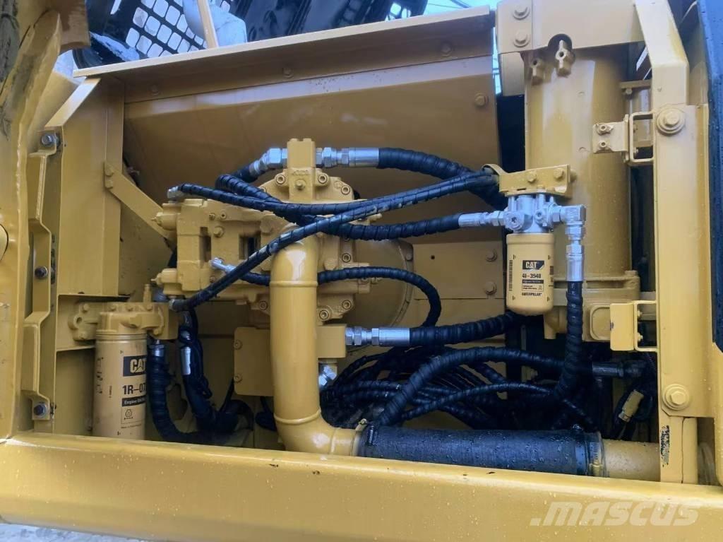 CAT 325 B L Гусеничные экскаваторы