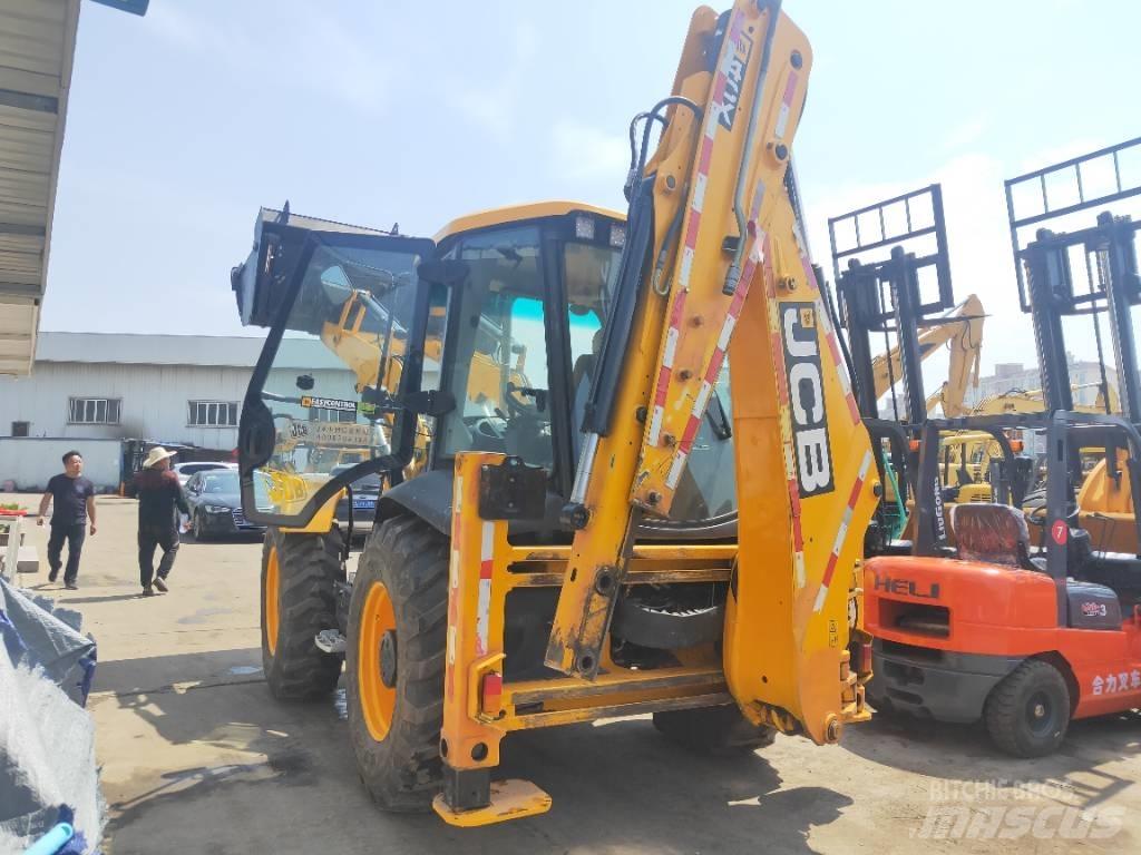 JCB 4CX Экскаваторы-погрузчики