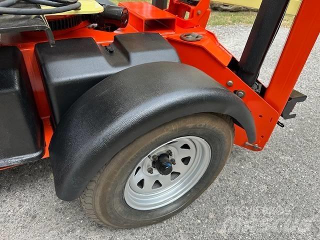 JLG T 350 Прицепные подъёмники
