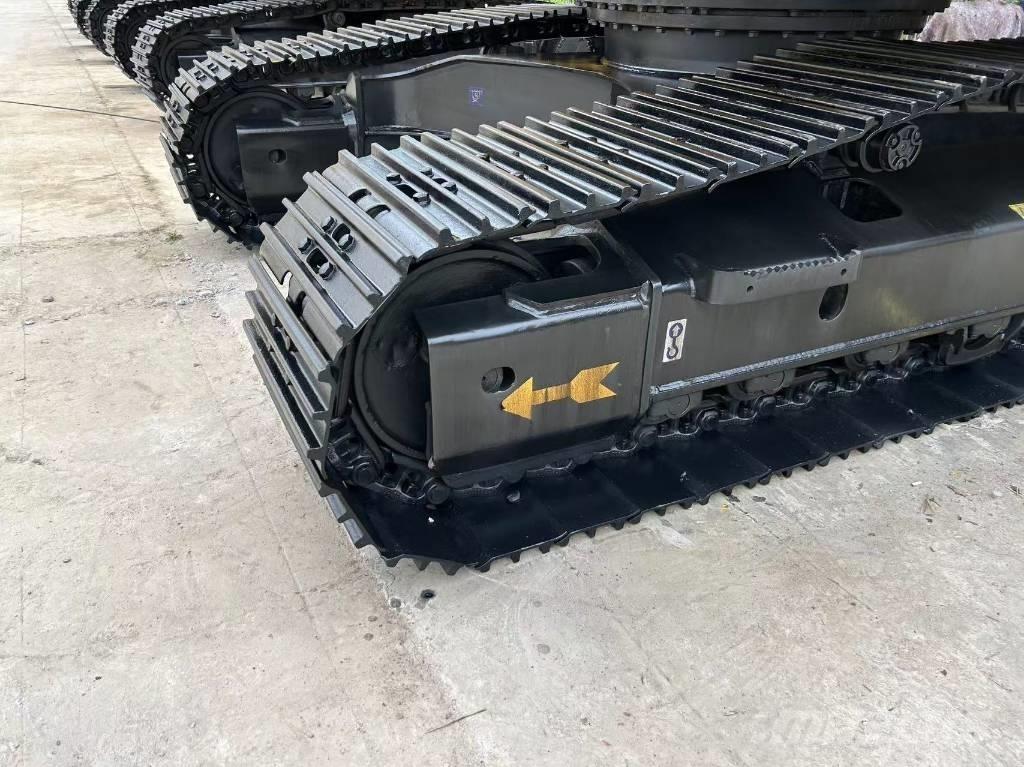 Komatsu 200 Гусеничные экскаваторы