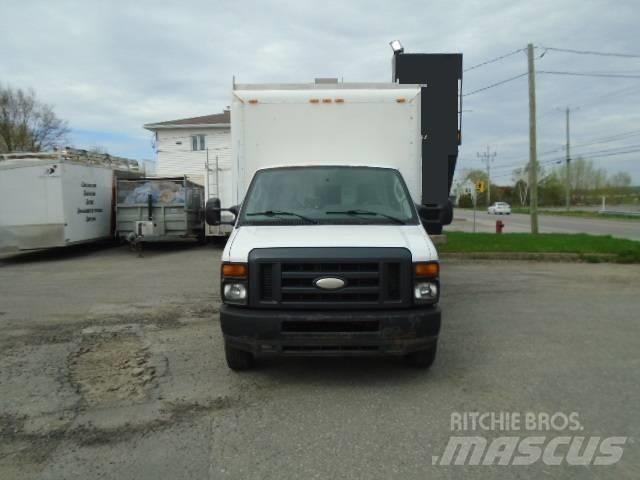 Ford E 350 Изотермический фургон