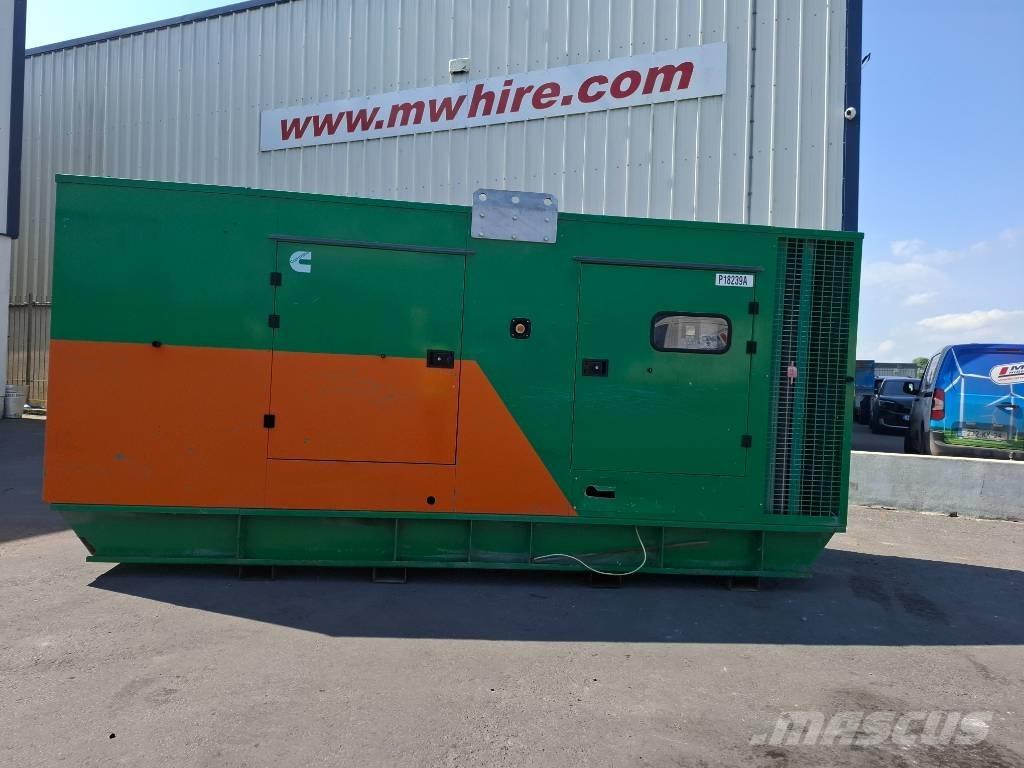 Cummins C550D5e Дизельные генераторы