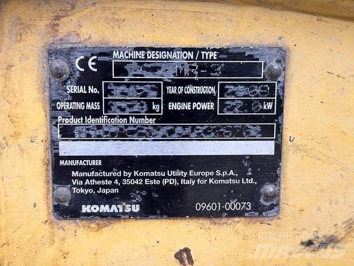 Komatsu PC30 Мини-экскаваторы