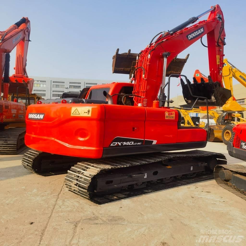 Doosan DX140LC-9C Гусеничные экскаваторы
