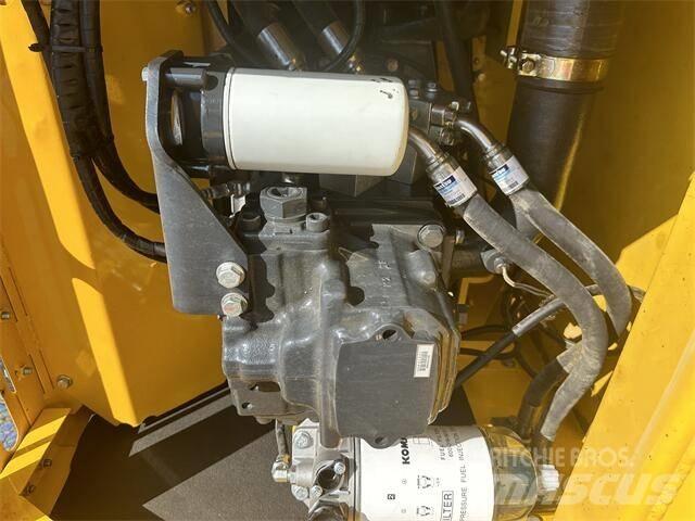 Komatsu PC200-8 Гусеничные экскаваторы