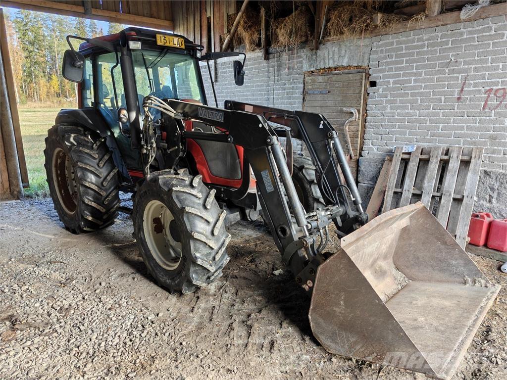 Valtra A95N Трактора