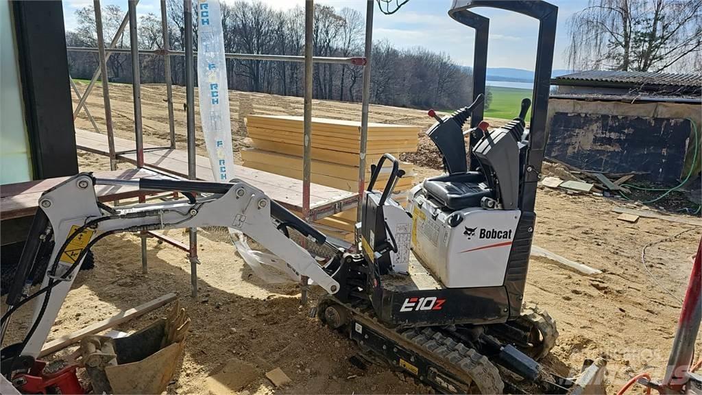 Bobcat E10Z Экскаваторы-погрузчики