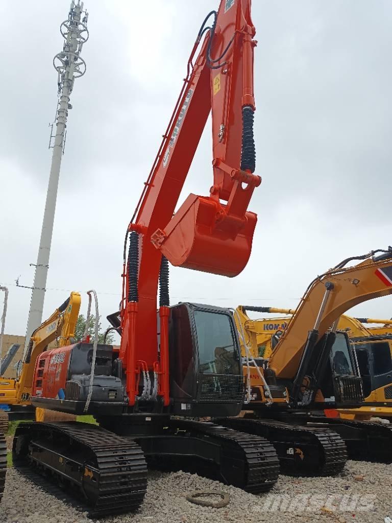 Hitachi ZX 200 Гусеничные экскаваторы