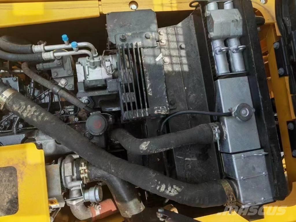 Komatsu PC 130 LC-7 Гусеничные экскаваторы
