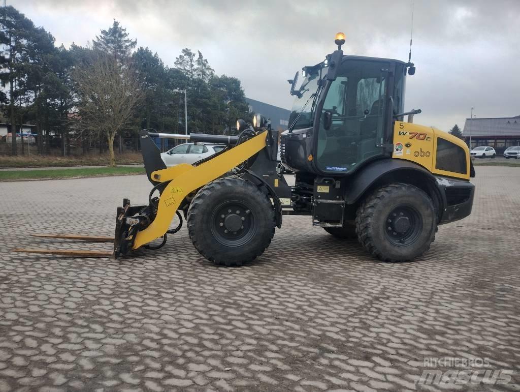 New Holland W70C Фронтальные погрузчики