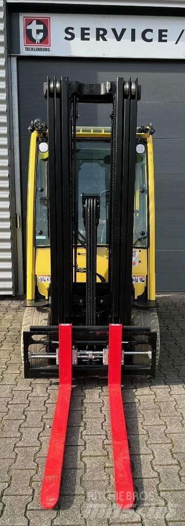 Hyster J2.5XN Электропогрузчики