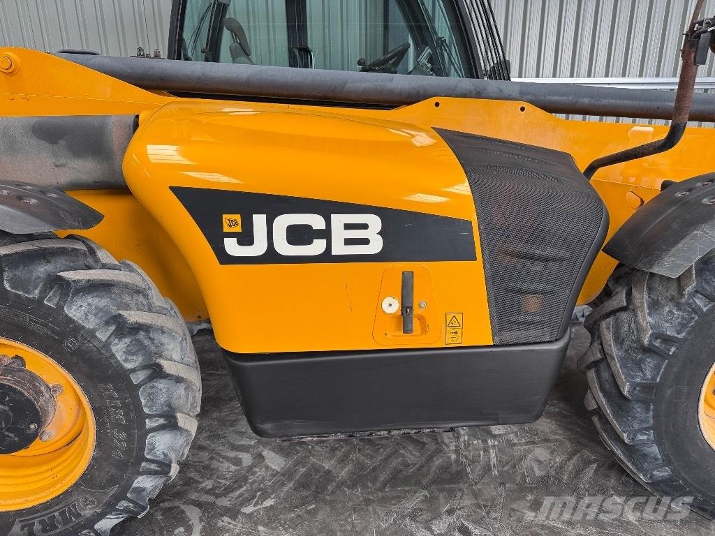 JCB 535-140 Turbo Телескопические погрузчики
